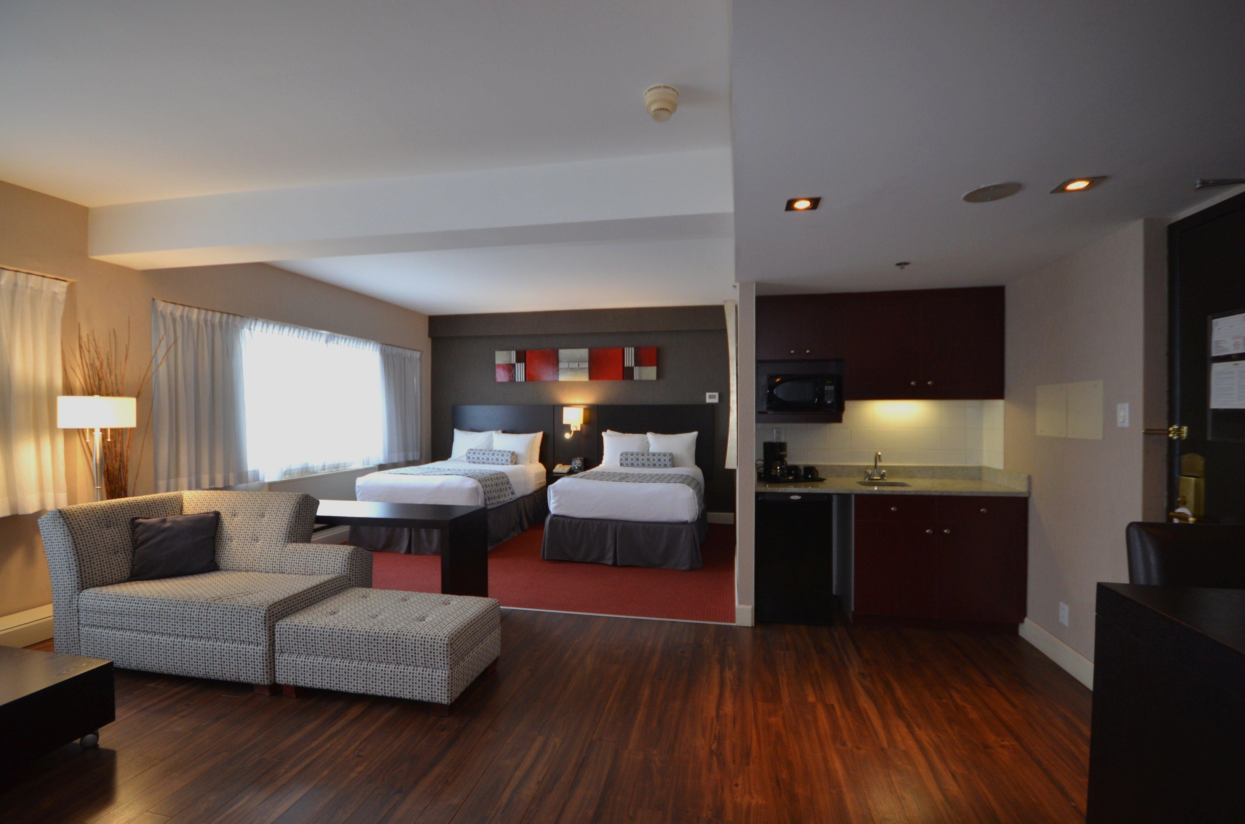 Armon Plaza Montreal Airpt, Trademark Collection By Wyndham Εξωτερικό φωτογραφία
